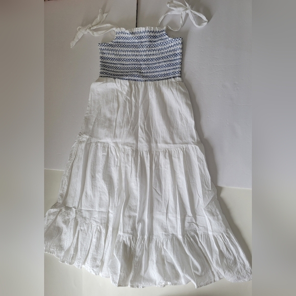 Lucky Brand White & Blue Sleeveless Tiered Boho Linen Blend Smocked Maxi Dress - Picture 2 of 10
